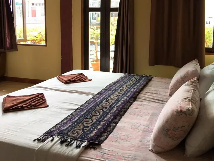 Транг: Sri Trang Hotel