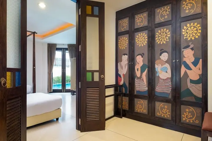 Муанг: Phuket Ratchamaka Pool Villa