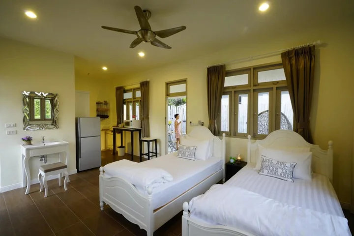 Пхукет: Perennial Resort