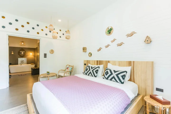 Пхукет: Perennial Resort