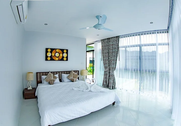 Кату: Baan Chom View Kamala