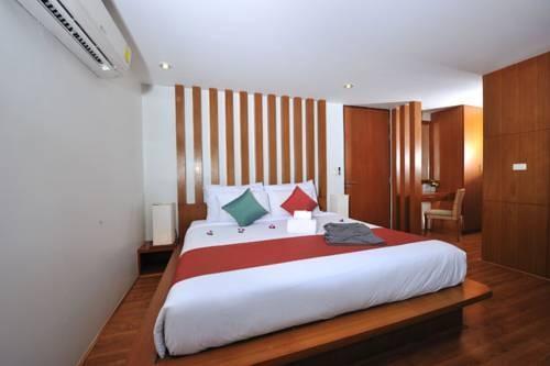 Кату: The Chantra Villas Phuket