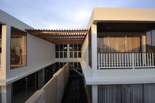 Кату: The Chantra Villas Phuket