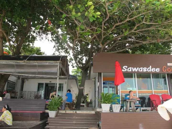 Ко Самет: Sawasdee Coco