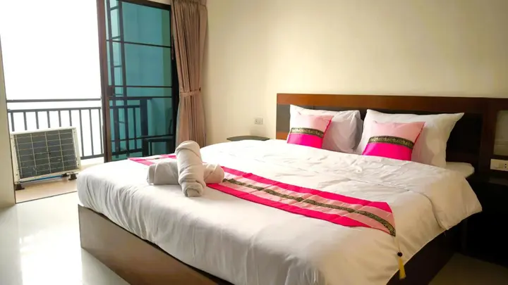 Кату: Lucky Patong Hotel