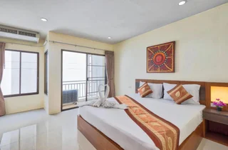Кату: Lucky Patong Hotel