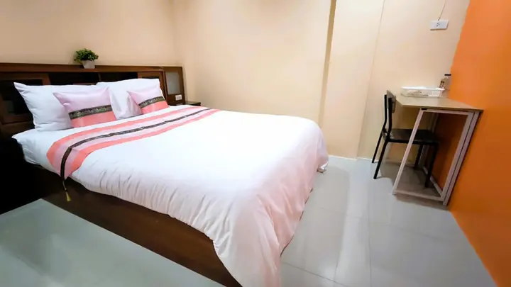 Кату: Lucky Patong Hotel