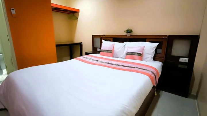 Кату: Lucky Patong Hotel