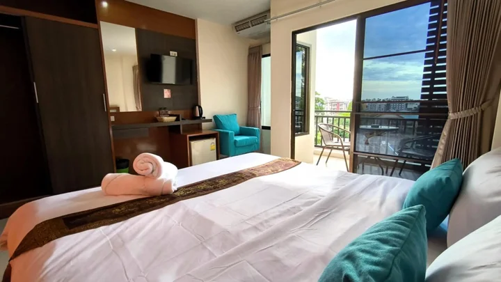 Кату: Lucky Patong Hotel