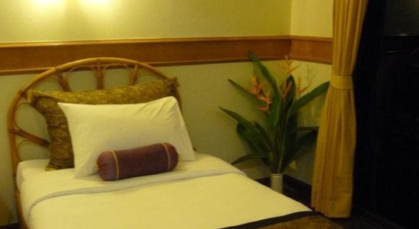 Тхаланг: Pen Villa Hotel