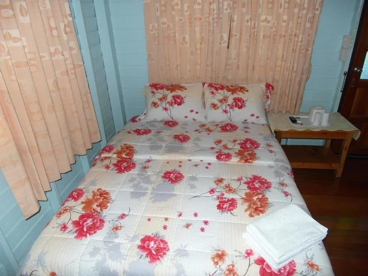 Сураттхани: Baan Tai Rom Yen Resort