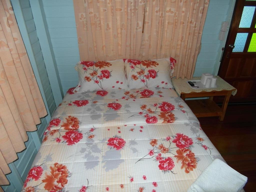 Сураттхани: Baan Tai Rom Yen Resort
