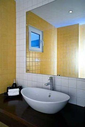 Кату: Rooms at The 9th