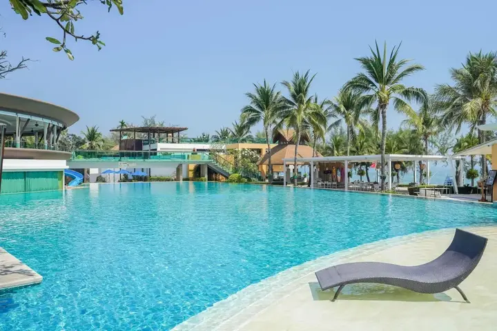 Чаам: Springfield at Sea Resort & Spa
