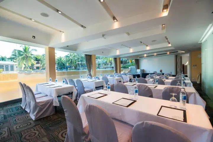 Чаам: Springfield at Sea Resort & Spa