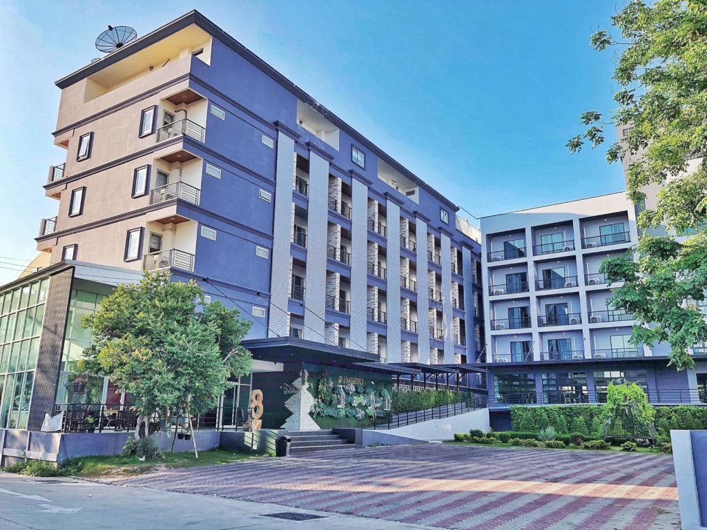 Паттайя: Embryo Hotel