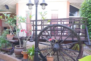 Удонтхани: Thomas Udon Thai House Resort & Hotel