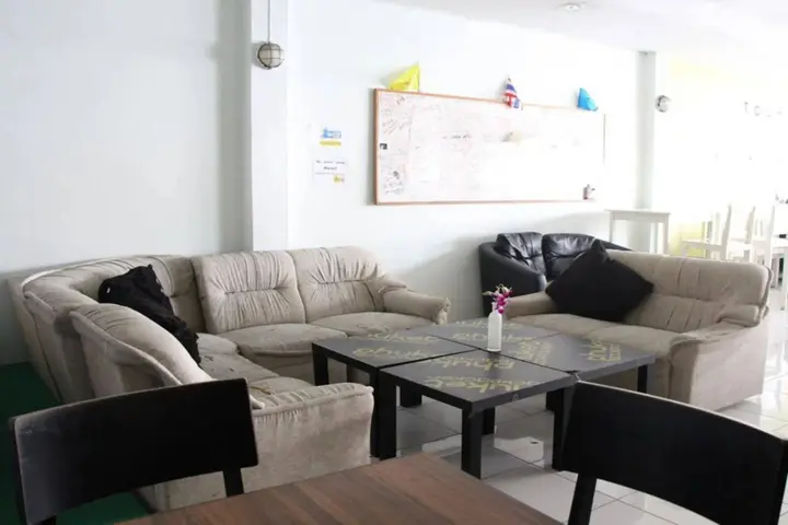 Муанг: OYO 1054 Phuket Backpacker Hostel