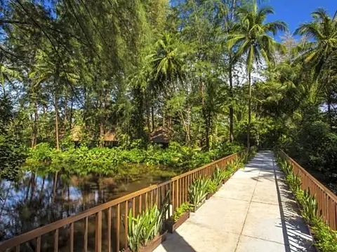 Такуа Па: Haadson Resort Khao Lak