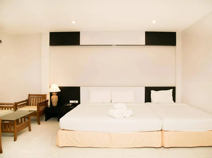 Тхаланг: Airport Mansion Phuket
