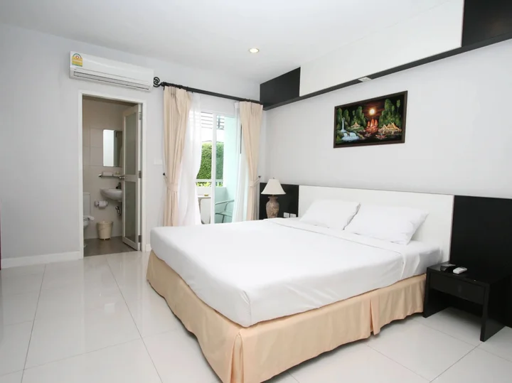 Тхаланг: Airport Mansion Phuket
