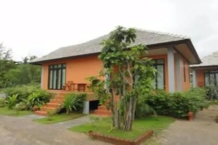 Ханом: Khanom Sunrise Beach Hotel