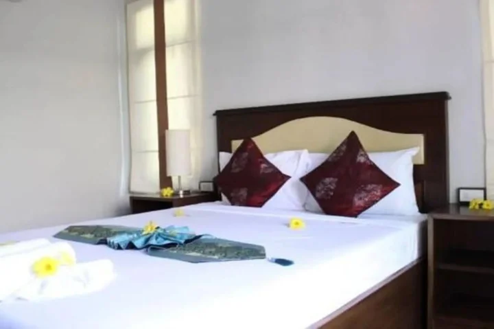 Ханом: Khanom Sunrise Beach Hotel