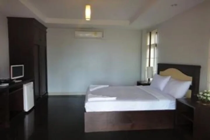 Ханом: Khanom Sunrise Beach Hotel