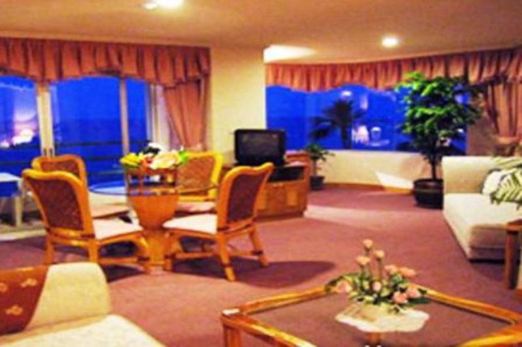 Ханом: Khanom Golden Beach Hotel