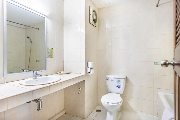 Паттайя: Eastiny Place Hotel