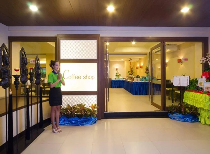 Паттайя: Eastiny Place Hotel