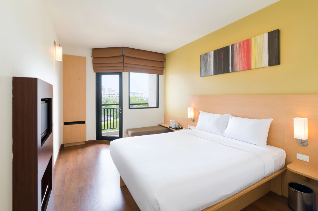 Хуахин: ibis Hua Hin