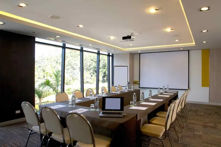 Хуахин: ibis Hua Hin