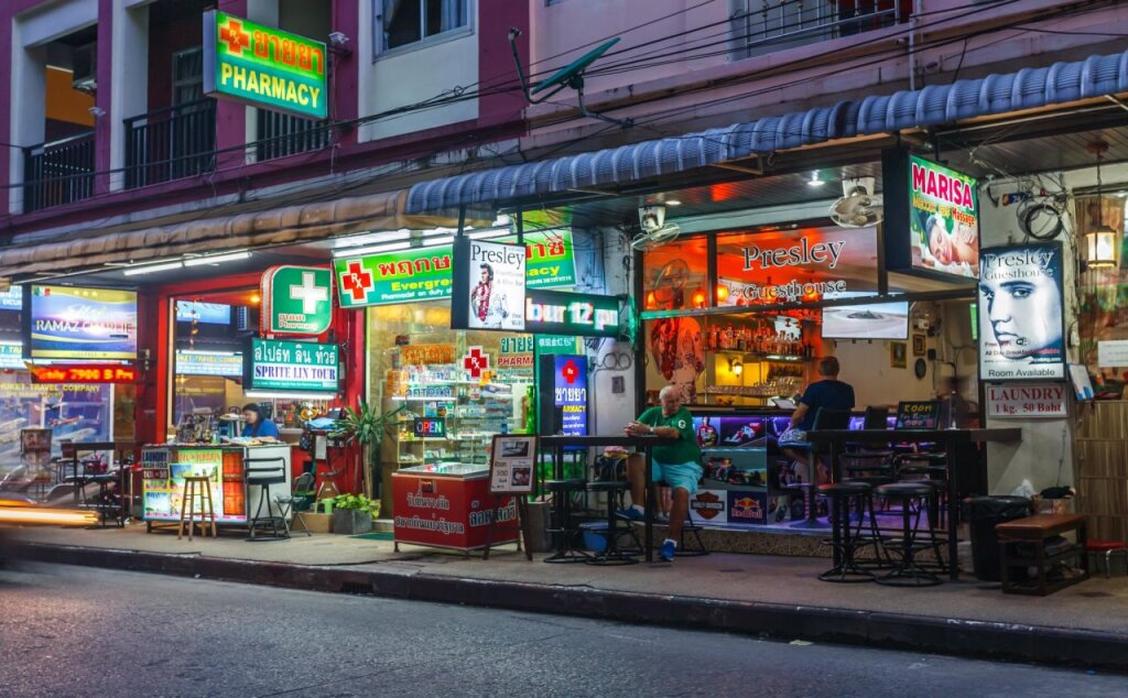 Кату: Presley Guesthouse Patong