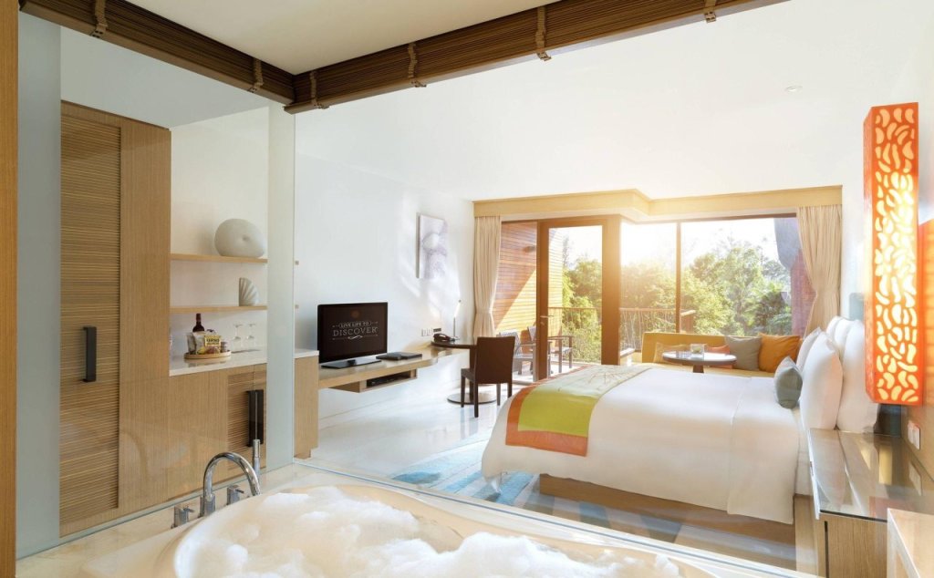 Пхукет: Renaissance Phuket Resort & Spa
