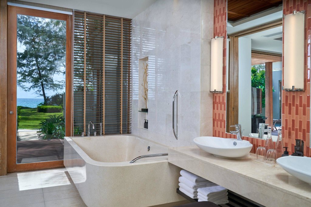 Пхукет: Renaissance Phuket Resort & Spa