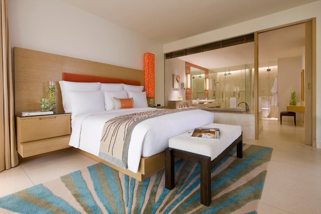 Пхукет: Renaissance Phuket Resort & Spa