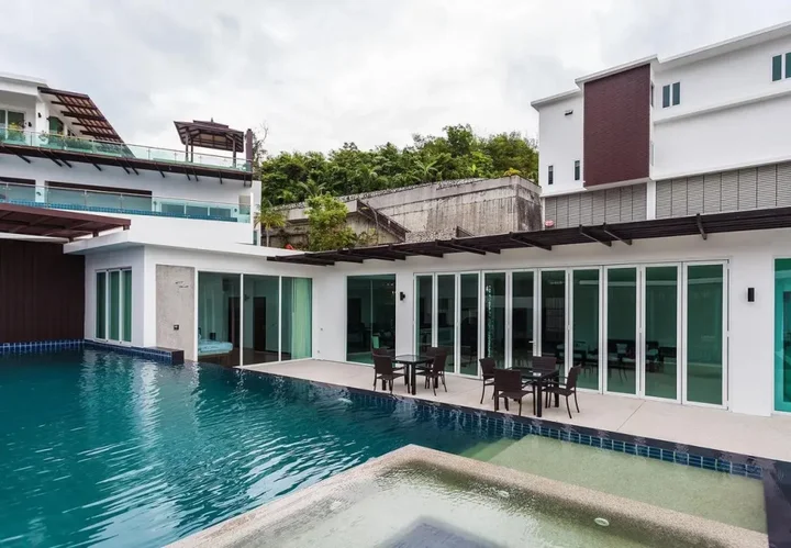 Кату: Kamala Falls Residence