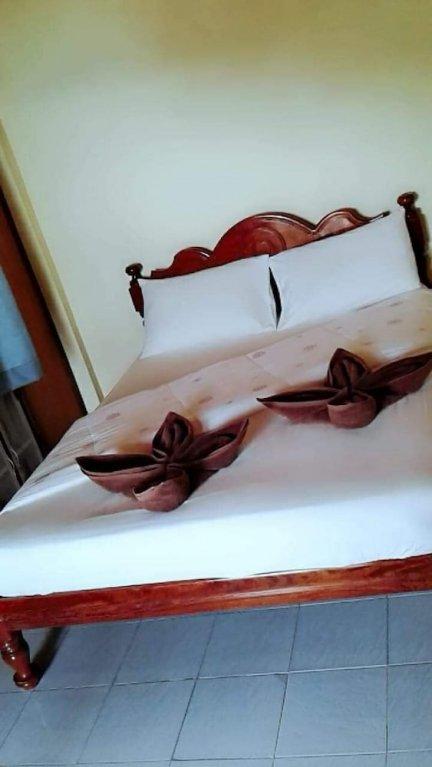 Остров Тау: Taatoh Resort & Freedom Beach Resort