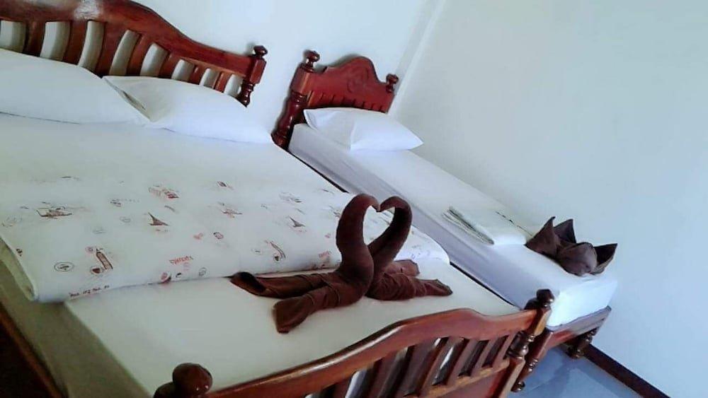 Остров Тау: Taatoh Resort & Freedom Beach Resort