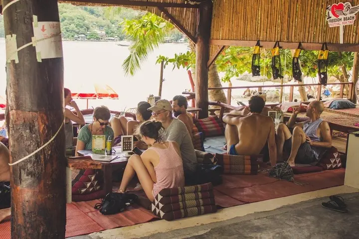 Остров Тау: Taatoh Resort & Freedom Beach Resort