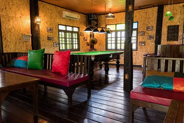 Ханг Донг: Little Village Chiang Mai