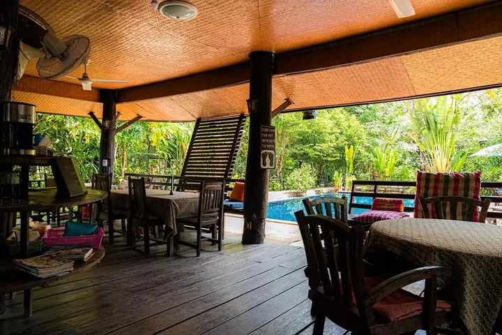 Ханг Донг: Little Village Chiang Mai