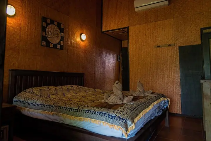 Ханг Донг: Little Village Chiang Mai