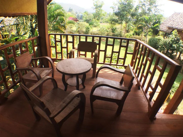 Паи: Pai Country Hut