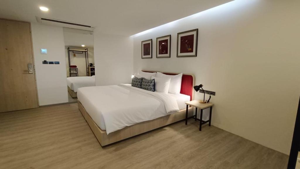 Муанг: Hotel Midtown Ratsada