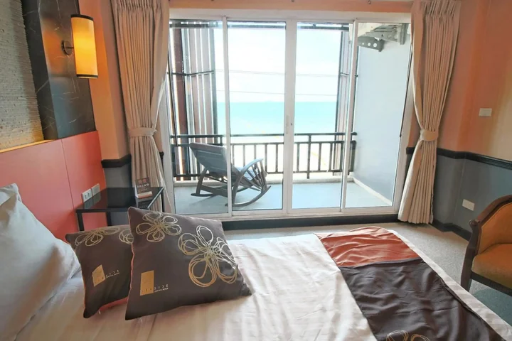 Паттайя: Seaside Jomtien Beach