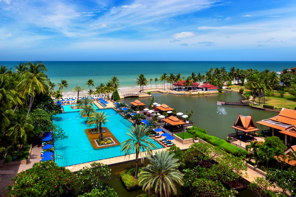 Чаам: Dusit Thani Hua Hin