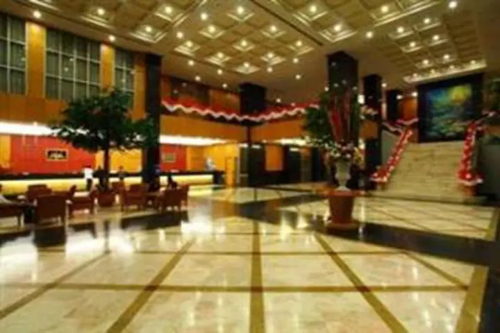 Сураттхани: Diamond Plaza Hotel Suratthani