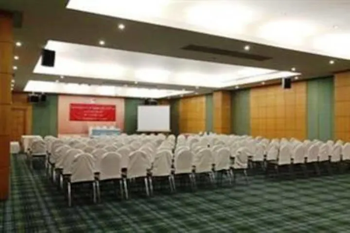 Сураттхани: Diamond Plaza Hotel Suratthani